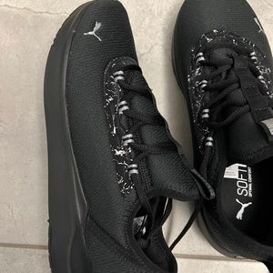 Puma soft ride sneakers new